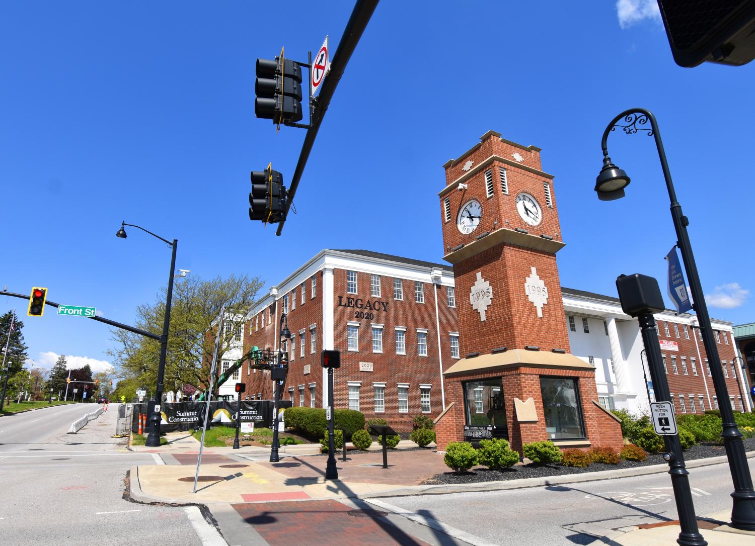 Downtown Cuyahoga Falls clock tower