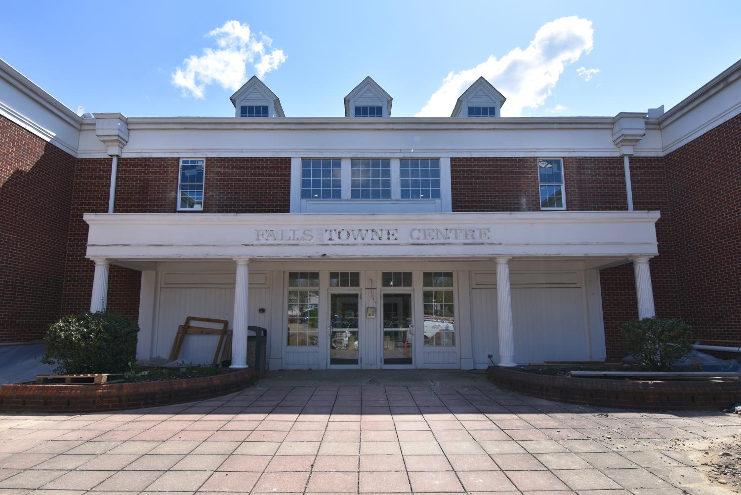 Former Falls Towne Centre in Cuyahoga Falls