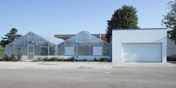 Oakwood Middle School Greenhouse & Garage