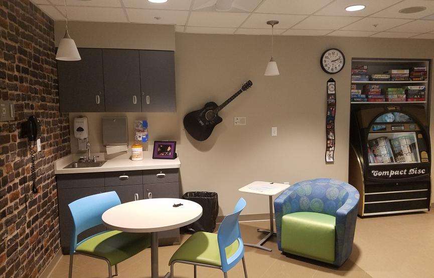 Akron Children’s Hospital Teen Room 