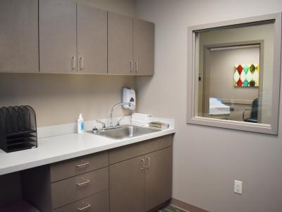 Crystal Clinic Orthopaedic Center 